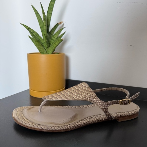 Stuart Weitzman snakeskin animal print Santorini flat sandals - size 8 - Picture 2 of 6
